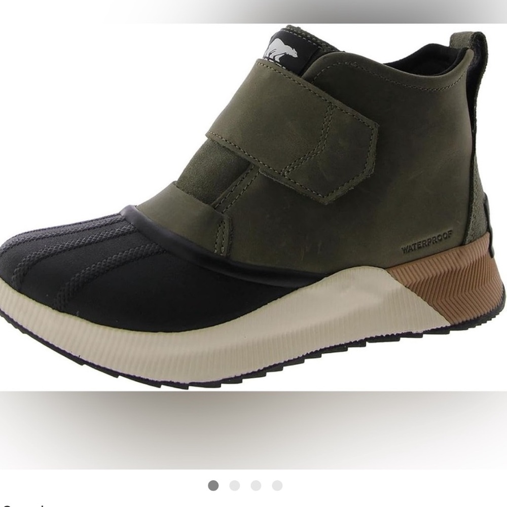 NEW! Women’s Sorel Out n About III Classic Strap Olive/Black Ankle Boots Size 12